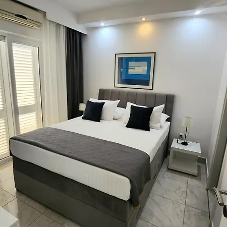 Apartments Ella Makarska Habitación foto