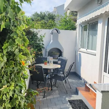 Apartments Ella Makarska Habitación foto