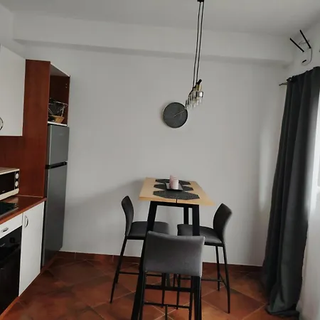 Apartments Ella Makarska Exterior foto