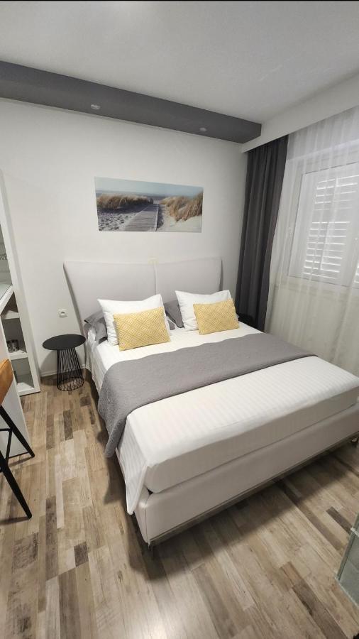 Ella Apartmán *